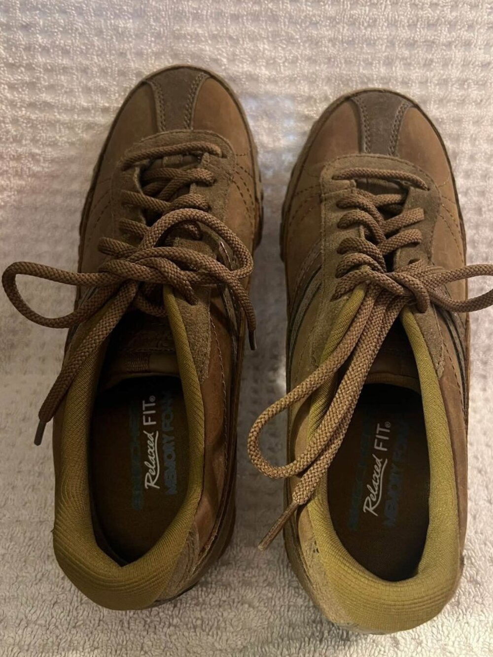 🐻Size 7 - Skechers - Brown Relaxed Fit w/Memory Foam Shoes